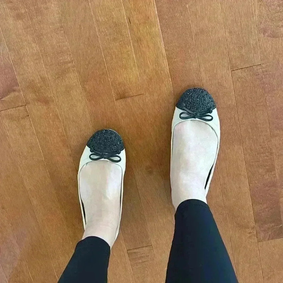 Sam Edelman Beatrix Cream and Black Spiked Toe Flats - Picture 6 of 7